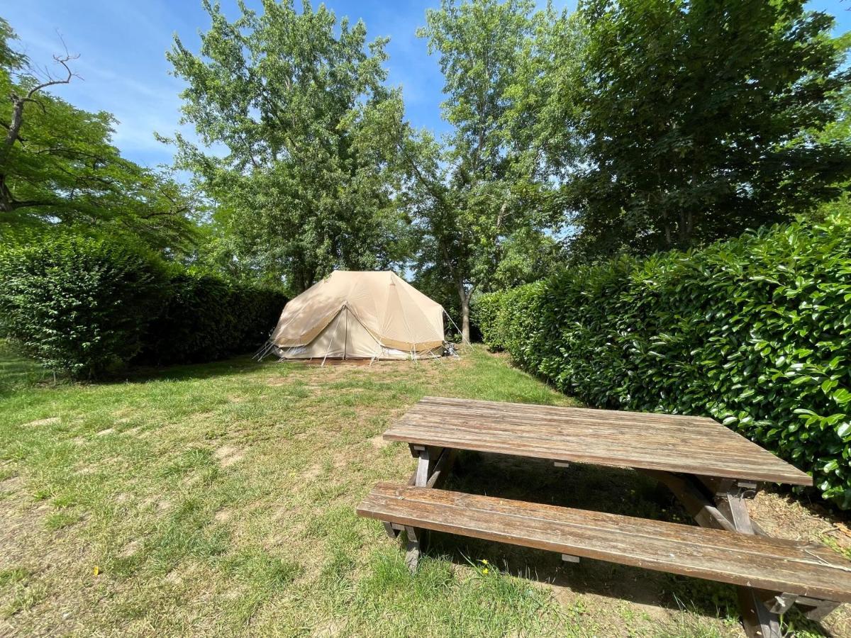 Camping Les Portes De Sancerre Saint-Satur Kültér fotó