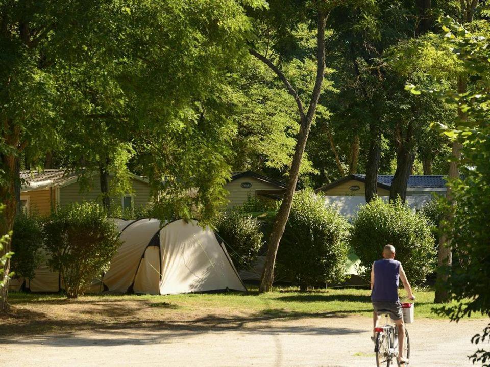 Camping Les Portes De Sancerre Saint-Satur Kültér fotó